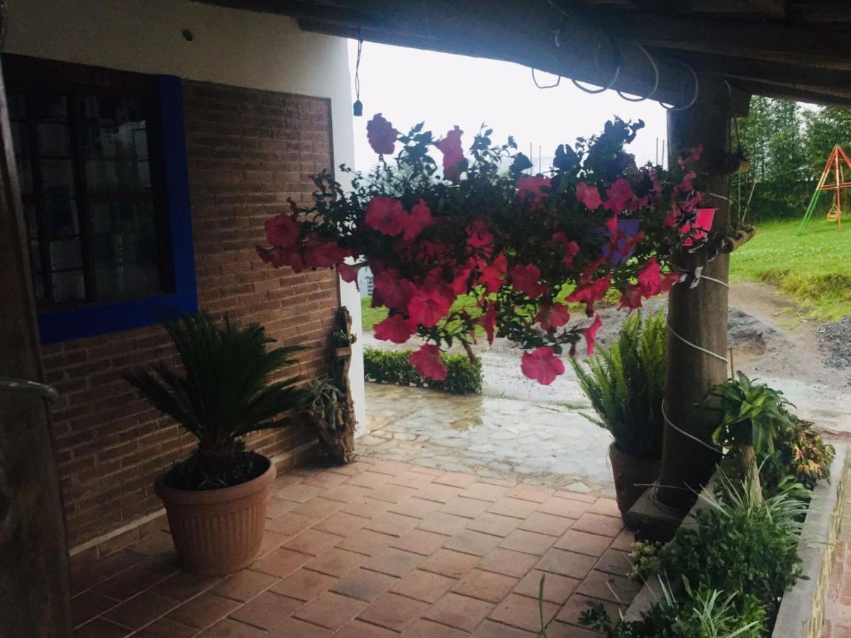 Hotel Vista Markes Zacatlán Exterior foto